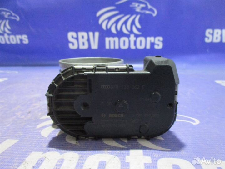 Дросельная заслонка Audi A6 C6 AUK