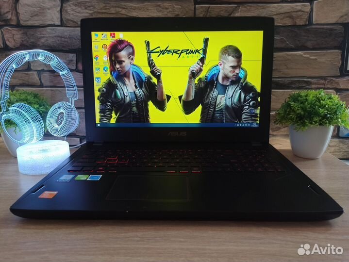 Игровой ноутбук Asus