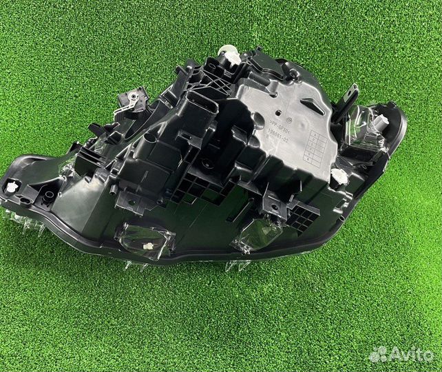 Фара правая F30 15-19 LED