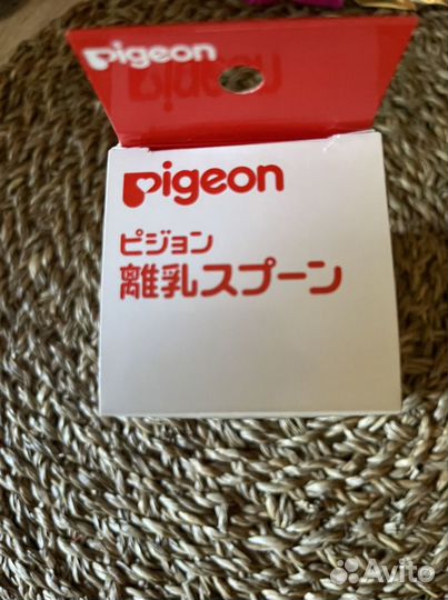 Pigeon бутылочка с ложечкой