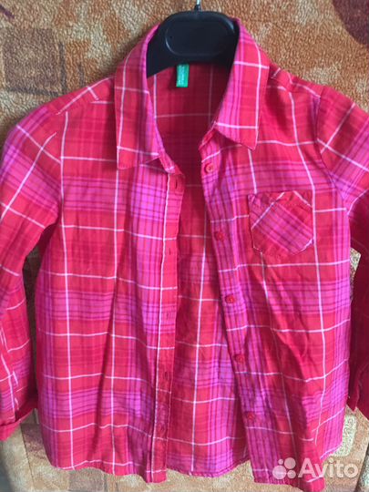 Рубашка на девочку бенетон