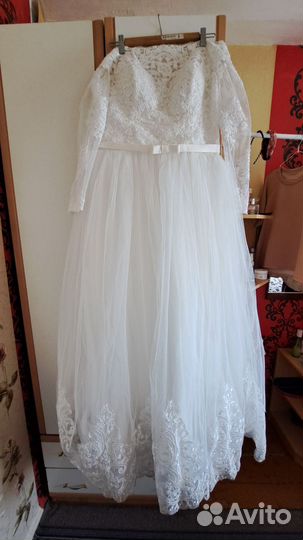 Свадебное платье