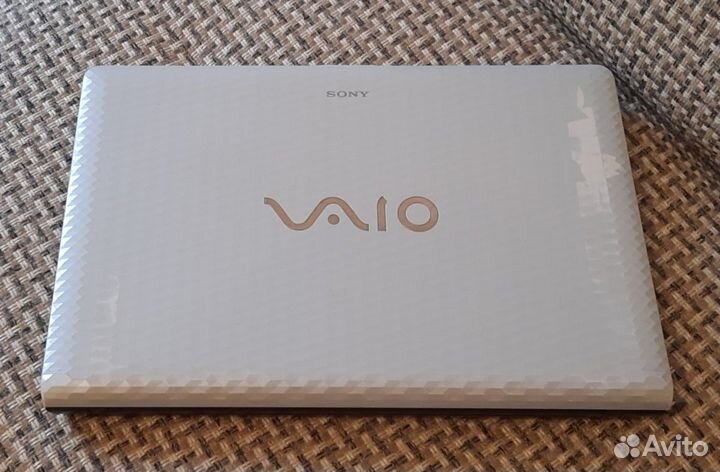 Мощный Sony Vaio (Танки тянет)