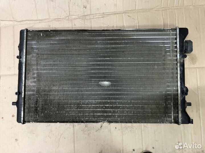 Skoda Octavia tour Радиатор основной