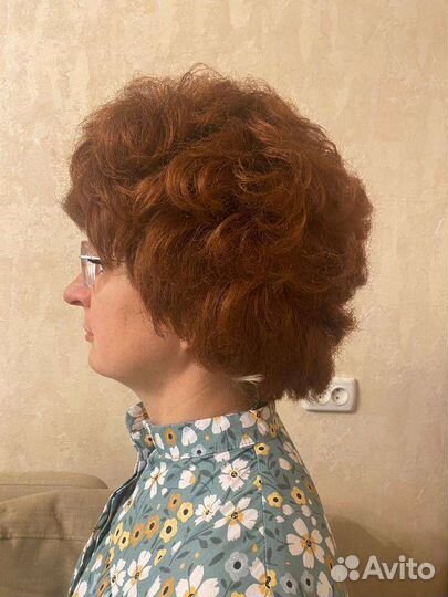 Парик женский короткий, искусственный, б/у