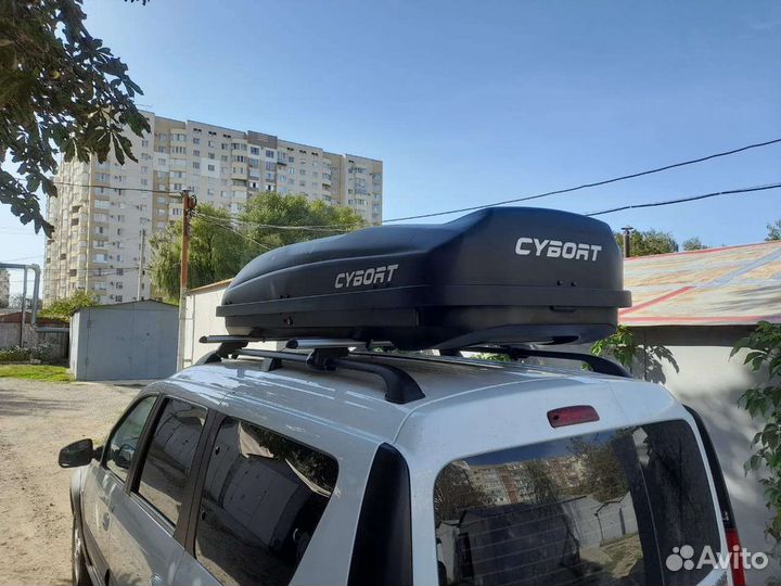 Автомобильный бокс. Багажная система cybort