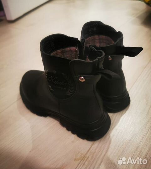 Ботинки для девочки