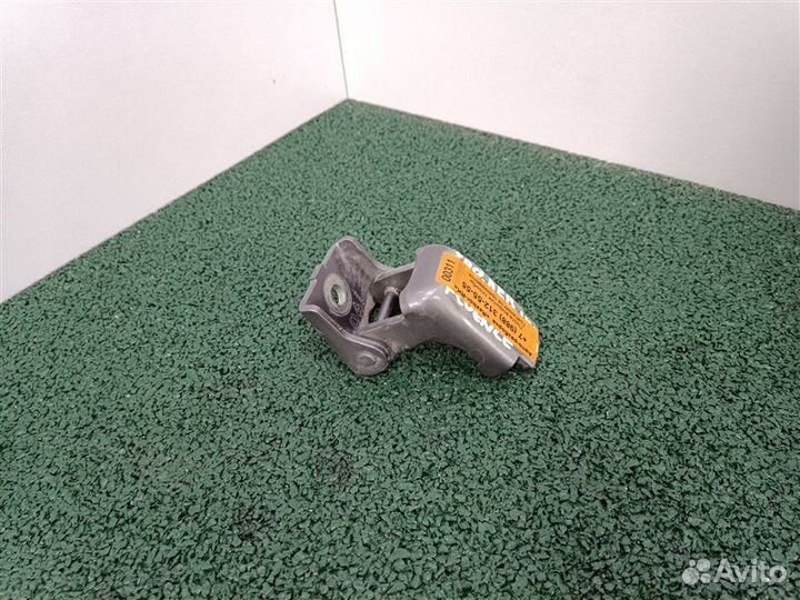 Петля двери нижняя задняя левая Renault Fluence