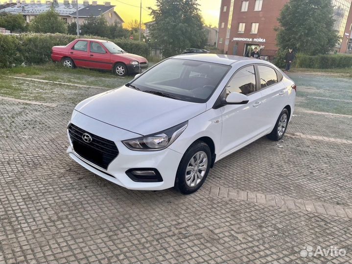 Hyundai Solaris в лизинг для физических лиц