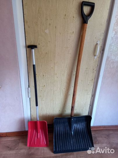Лопаты для уборки снега