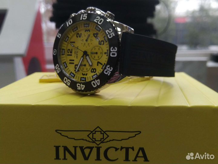 Мужские наручные часы invicta