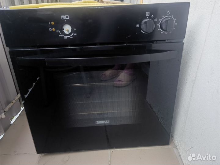 Духовой шкаф zanussi