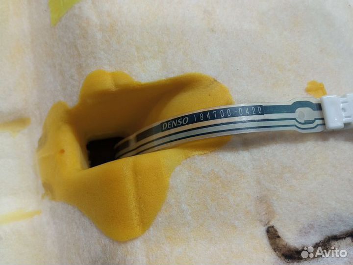 Подушка сиденья переднего правого Toyota Land Crui