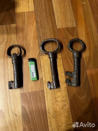 Ключи амбарные старинные