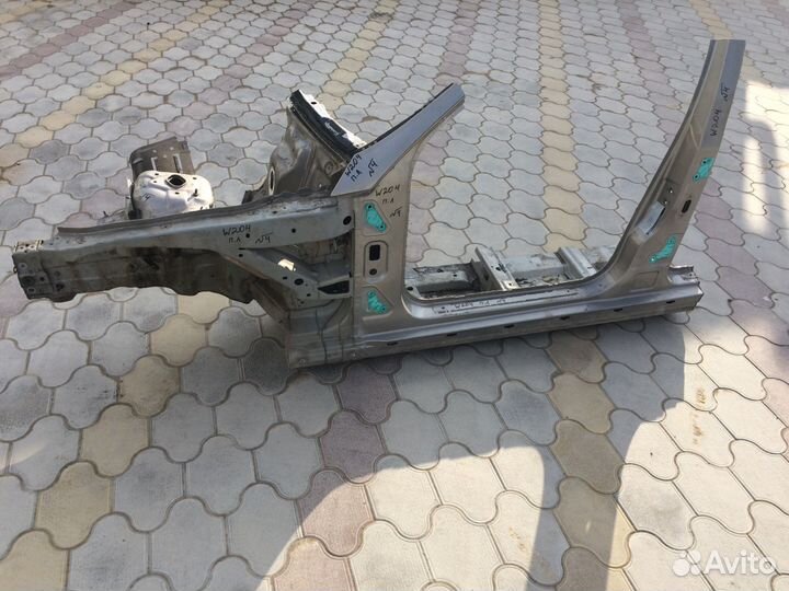 Лонжерон Mercedes C-class W204