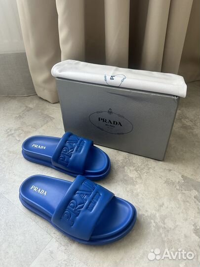 Сланцы новые Prada на 39-40 размер