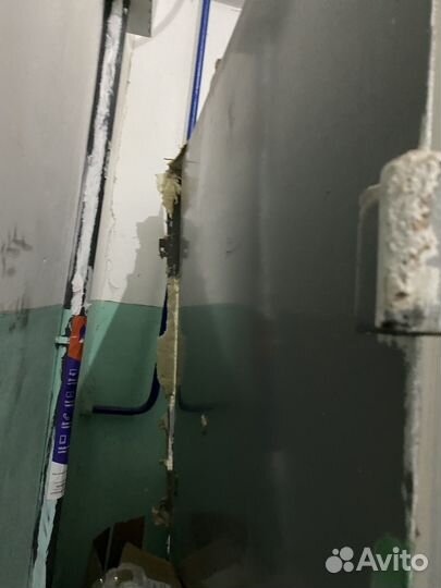 Дверь входная железная в квартиру бу