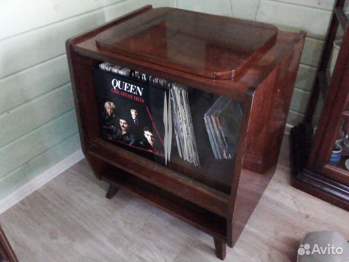 Винтажная тумба Румыния, Харгита