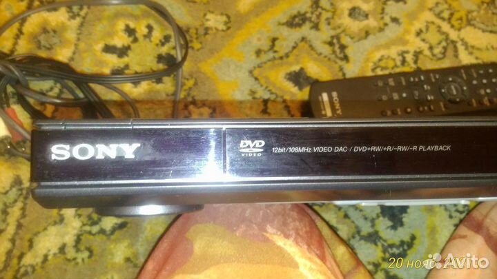 DVD плеер Sony