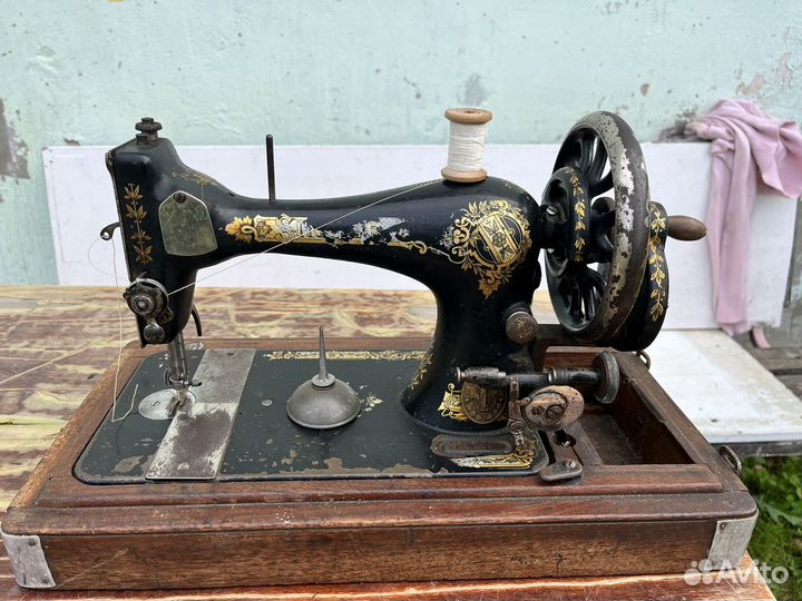 Швейная машинка