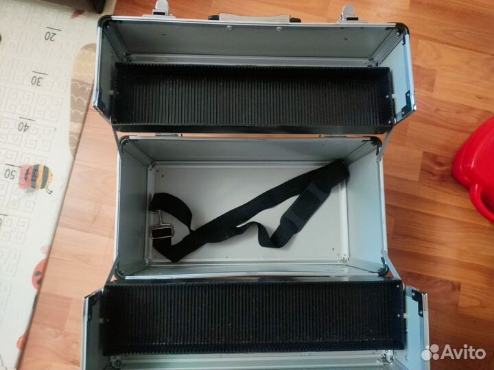 Кейс чемодан