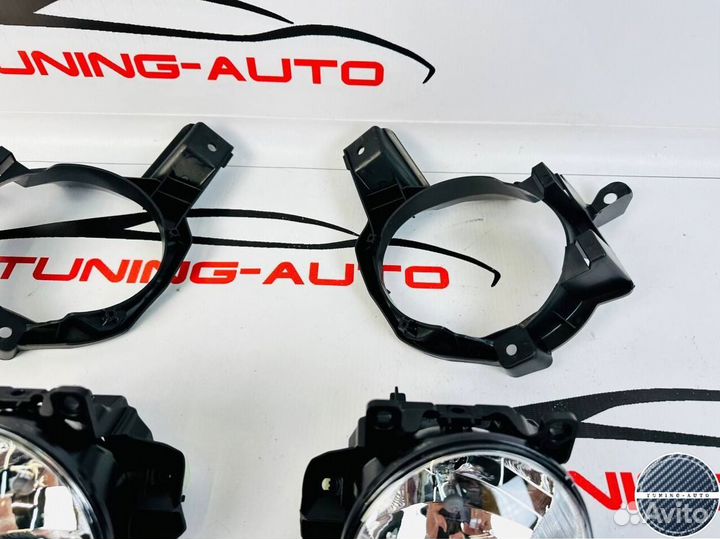 Противотуманки RAV4 (XA 40)