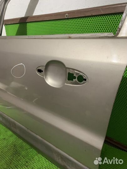 Дверь передняя левая Ford Escape