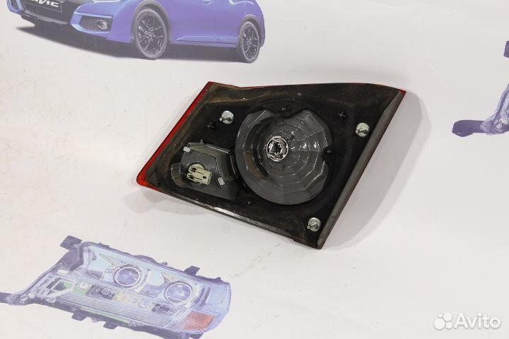 Фонарь крышки багажника задний левый Honda Civic