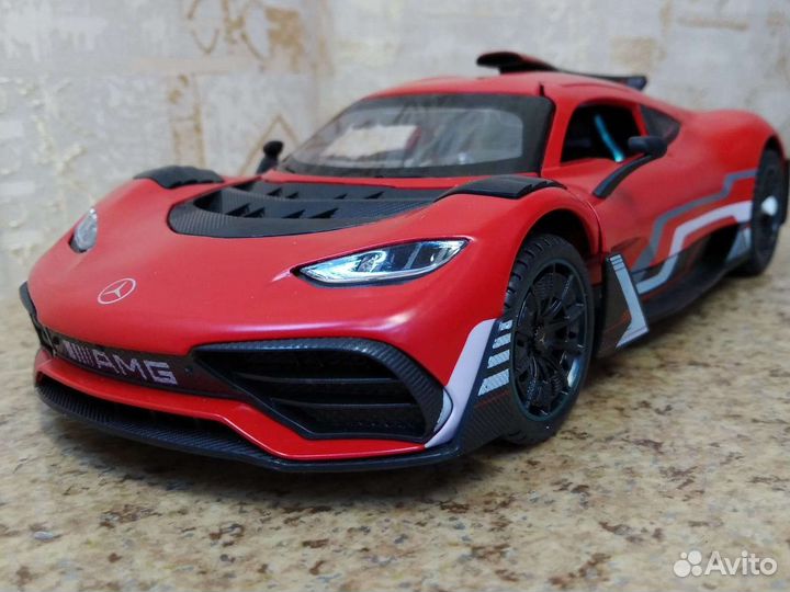 Модель Mercedes-benz AMG one 1:24