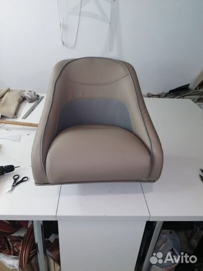 Перетяжка мягкой мебели,сидений авто и т.д