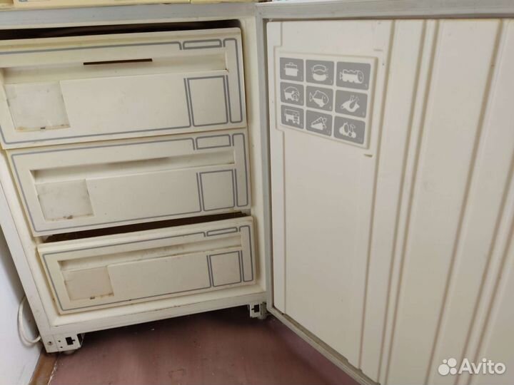 Морозильник гиочел