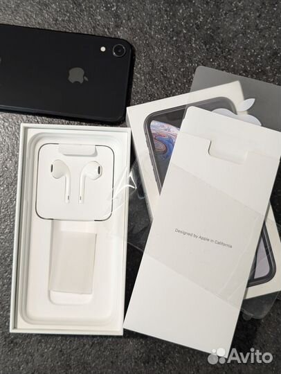 iPhone Xr, 64 ГБ