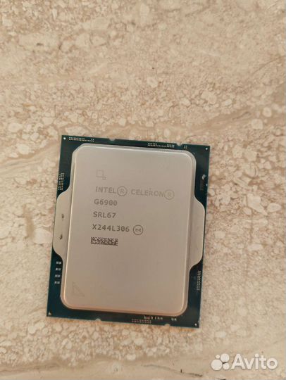 Процессор Intel Core celeron g6900