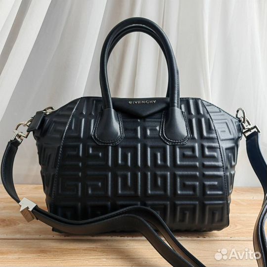 Сумка givenchy