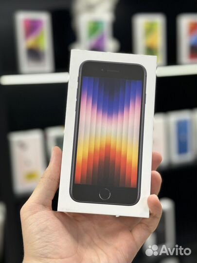 iPhone SE, 64 ГБ