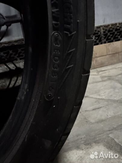 Toyo Proxes R1-R 265/35 R18 93W