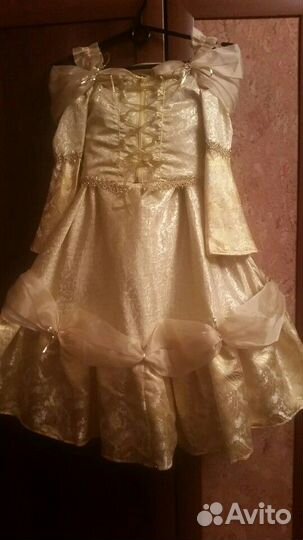 Костюм праздничный