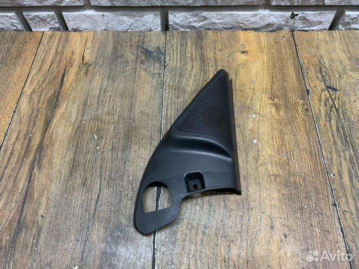 Skoda Rapid Крышка зеркала внутренняя правая