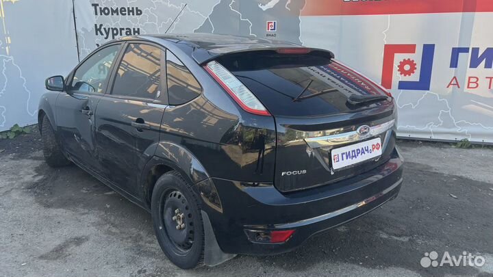 Балка подмоторная Ford Focus 2 1734687