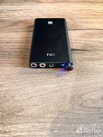 Портативный усилитель Fiio Q3 MQA