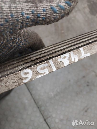 Радиатор масляный Audi Q7, 2007