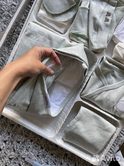 Одежда для новорожденных новая