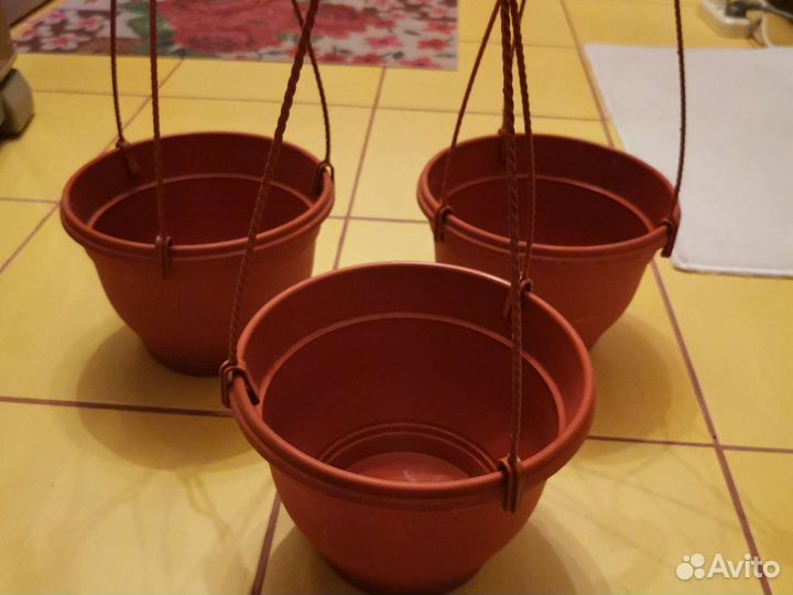 Кашпо подвесное