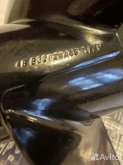 Гребной винт Mercury Black Max