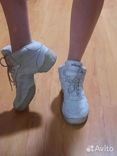 Кожаные кроссовки для танцев Sansha Skazz, 37р