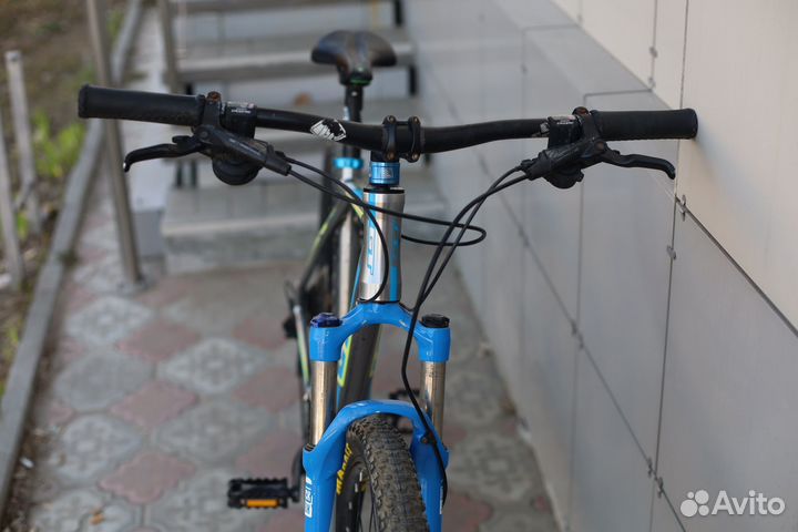 GT Karakoram 1.0 29” размер L deore XT, Rockshox