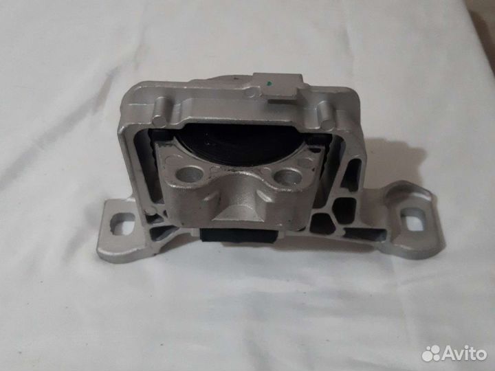Опора двигателя Ford Focus ll.lll