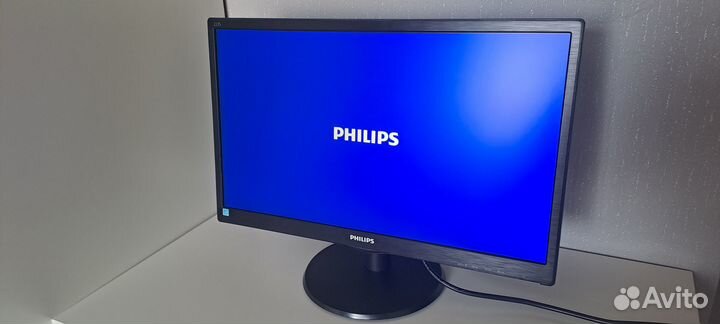 Монитор 223S5L philips 22 дюйма