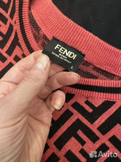 Свитер Fendi
