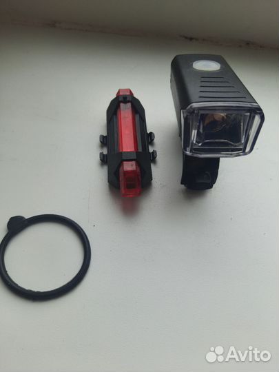Фонарь велосипедный